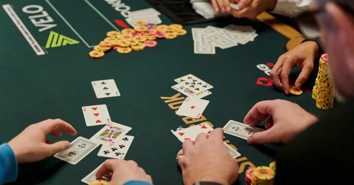 Cách tham gia chơi Poker