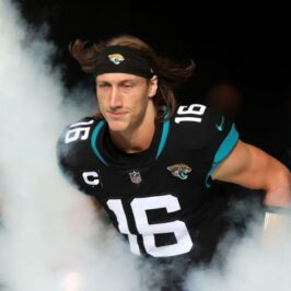 Jaguars trevor lawrence says theres no added pressure after record 275m contract