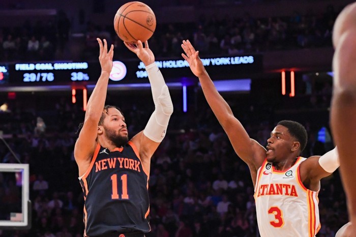 Knicks jalen brunson diagnosed with knee contusion after injury vs cavaliers