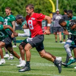 Free agent contracts jets must consider before training camp