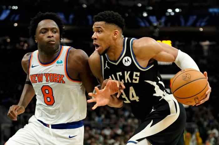 Nbas giannis antetokounmpo to produce heist comedy movie