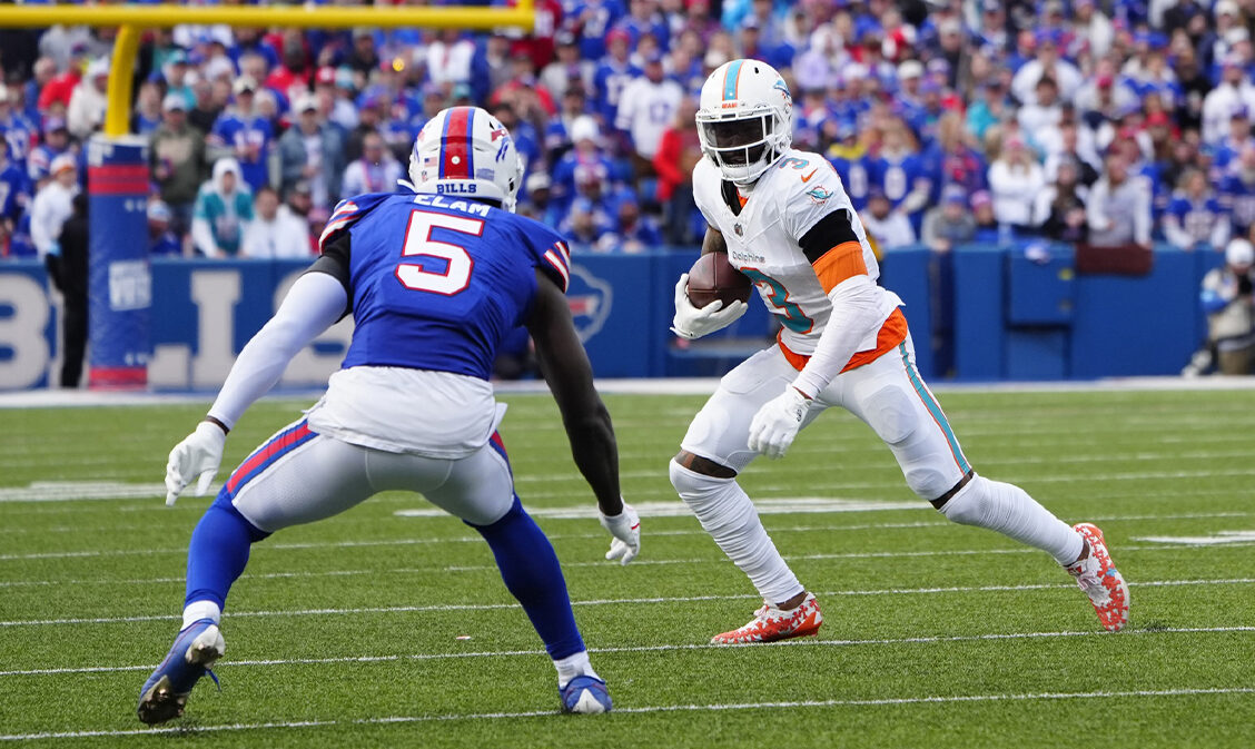Odell beckham jr has dolphins contract offer in nfl free agency mike mcdaniel says