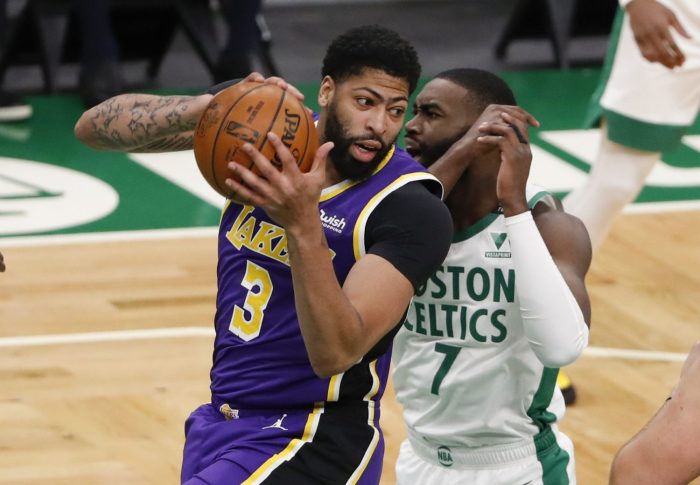 Lakers should consider darius garland trade amid dangelo russell nba rumors