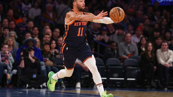 Knicks jalen brunson diagnosed with knee contusion after injury vs cavaliers