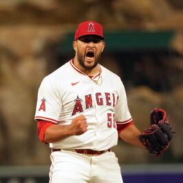 Mlb rumors carlos estevez traded to phillies angels land 2 top pitching prospects