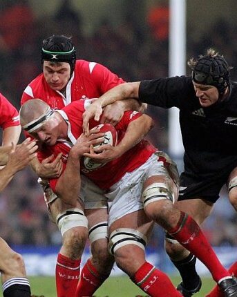 Breaking sports news uk