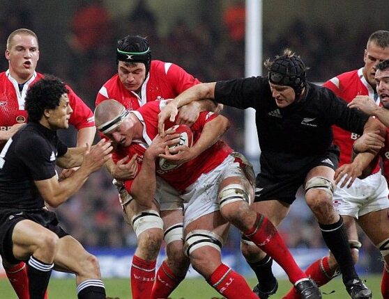 Breaking sports news uk