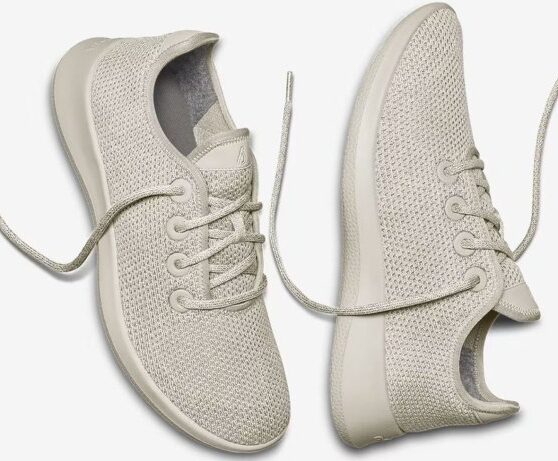 Best athletic walking shoes