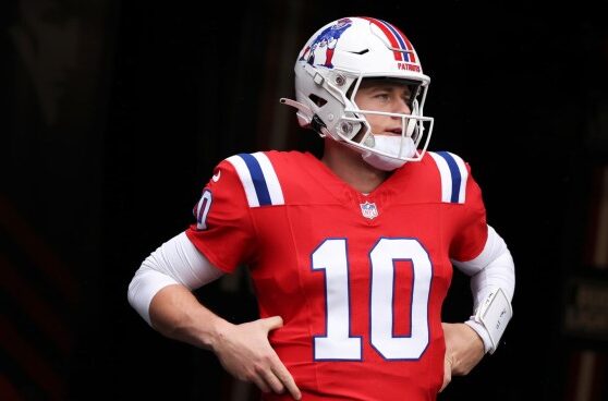 Mac jones rumors patriots qb returning not ruled out after mayo replaces belichick