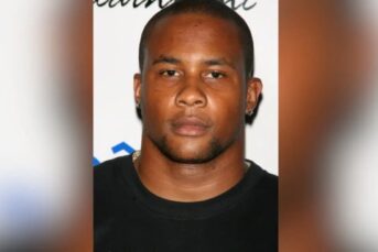 Former giants rb derrick ward pleads not guilty to robbery charges
