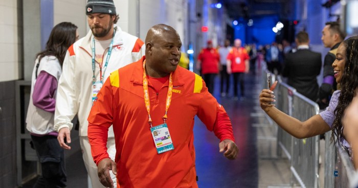 Commanders Rumors: Talks With Chiefs' Eric Bieniemy 'Went Well,' Will ... Chiefs rumors eric bieniemy could return to andy reid chiefs after commanders exit