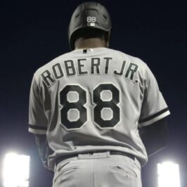 White sox cf luis robert jrs top landing spots amid latest mlb trade rumors