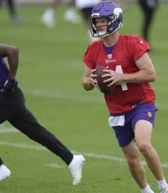 Nfl rumors 49ers fa sam darnold vikings agree to contract after kirk cousins exit