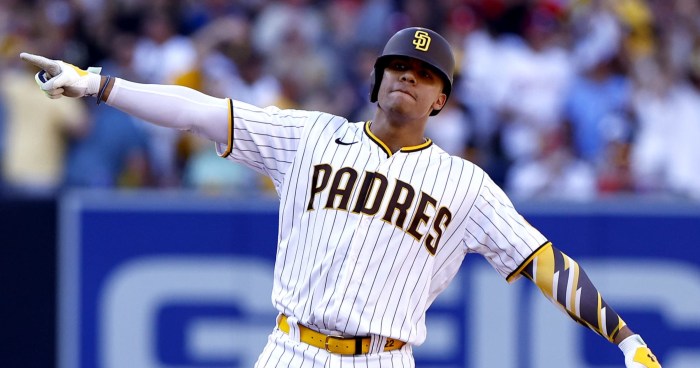 Juan soto rumors not many mlb teams can afford yankees star on free agent contract