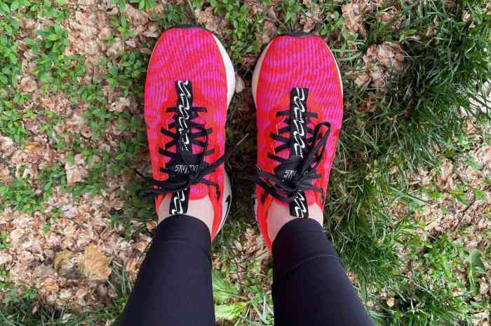 The Best Walking Shoes For Casual Vibes And Weekend Hikes | 2024 ... Best athletic walking shoes