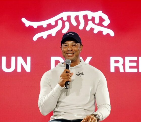 Tiger woods taylormade announce sun day red brand after nike split logo unveiled