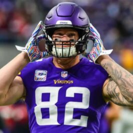6 veteran players that nfl teams should pursue in trades
