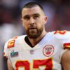 Taylor swift posts photo with chiefs travis kelce royal family after london concert