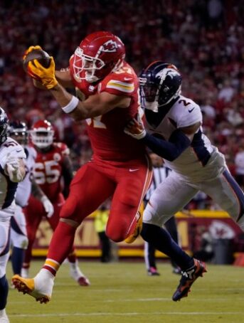 Chiefs travis kelce will play until the wheels fall off not eyeing nfl retirement