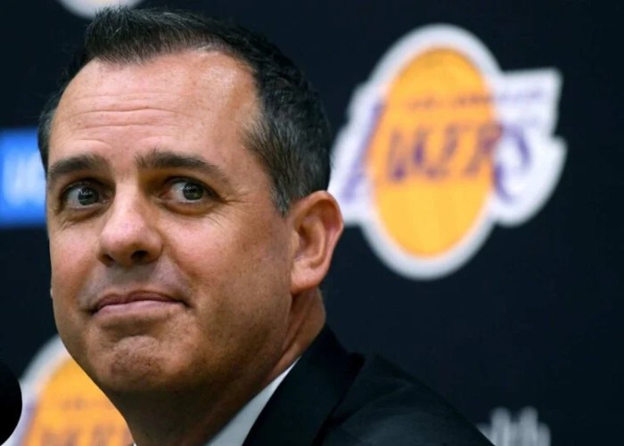 Lakers fans speculate about frank vogel reunion amid redick rumors after suns fire hc
