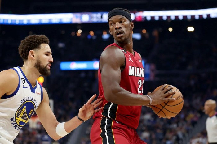 Warriors klay thompson on trade deadline rumors i dont partake in nba discourse