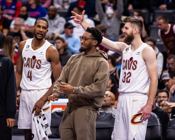Donovan mitchell rips rumors of issues with cavs teammates sick of yall sometimes