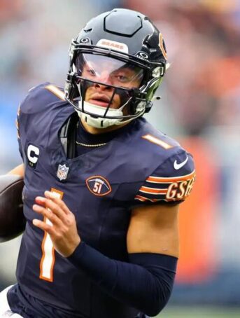 Bears blueprint to fixing offense without justin fields under new oc shane waldron