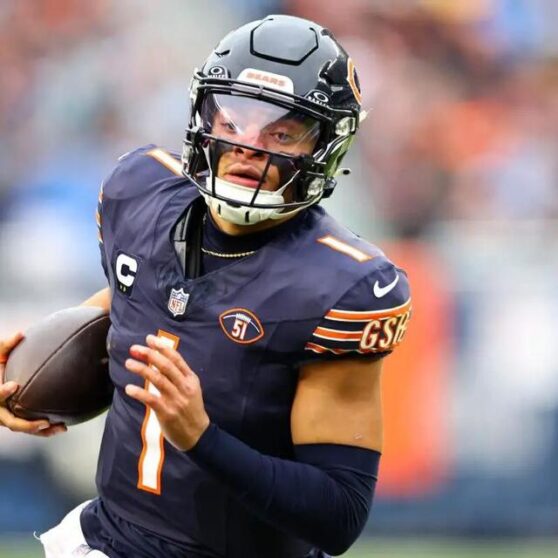 Bears blueprint to fixing offense without justin fields under new oc shane waldron