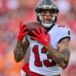 Bucs gm mike evans signing new contract retiring with tb would mean everything