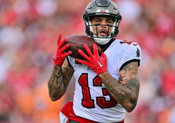 Bucs gm mike evans signing new contract retiring with tb would mean everything